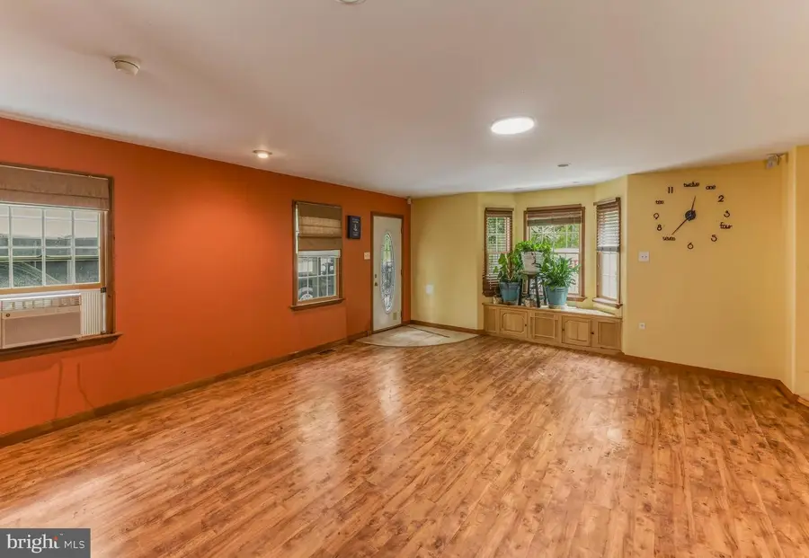 283 Pine Ave, Egg Harbor, NJ 08234 - #3