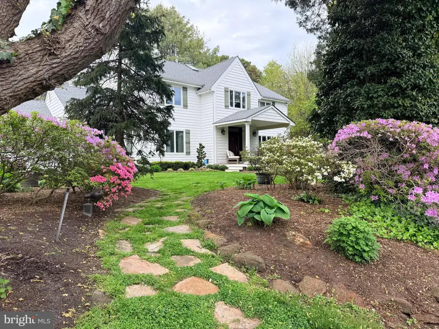 202 Arbor Court E, Linwood, NJ 08221 - #2