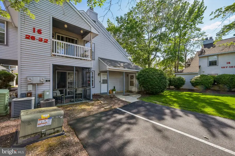 28 Waterview Dr, Absecon, NJ 08205 - #3