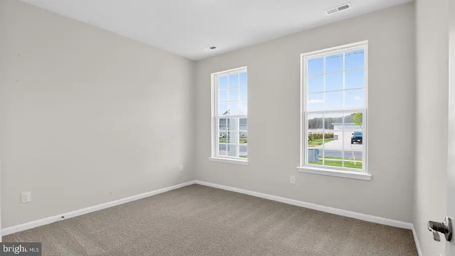 221 Huntington Dr, Egg Harbor, NJ 08234 - #2