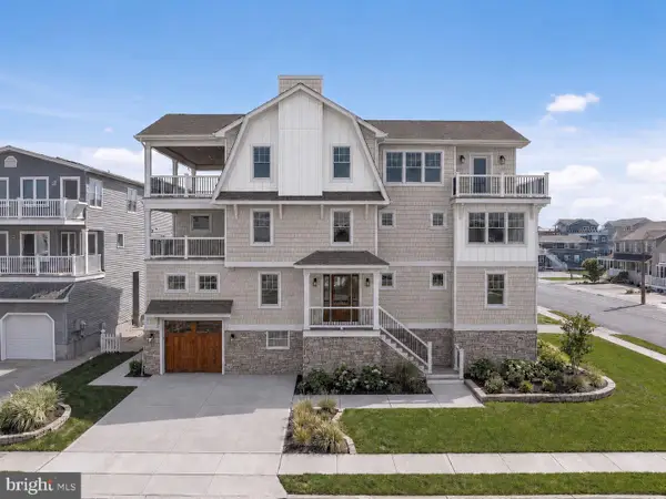 1106 E Beach Ave, BRIGANTINE, NJ 08203