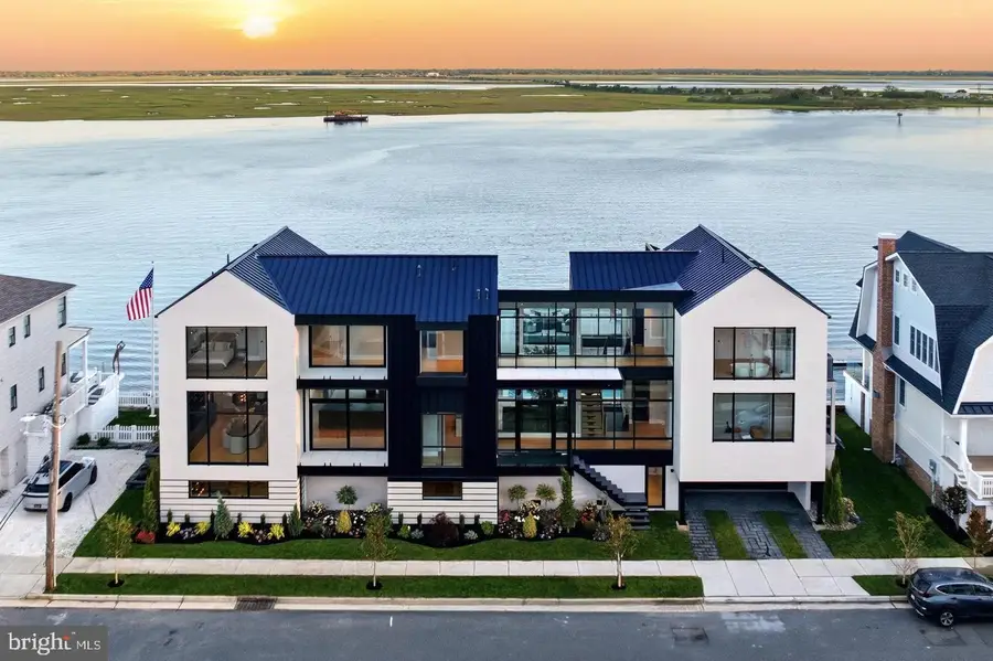 8807 Fulton Ave, Margate City, NJ 08402 - #2