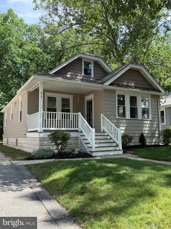 512 Farragut Ave, MAYS LANDING, NJ 08330