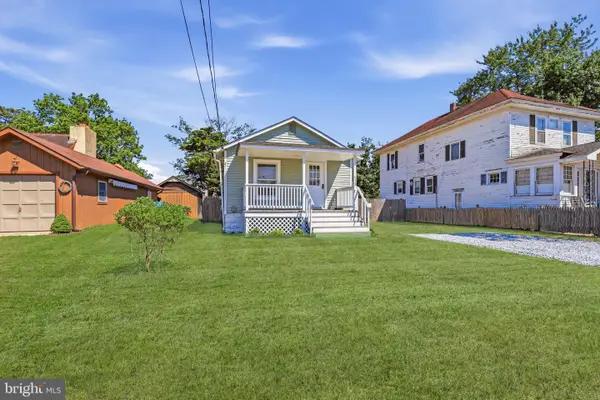 638 8th St, ABSECON, NJ 08201