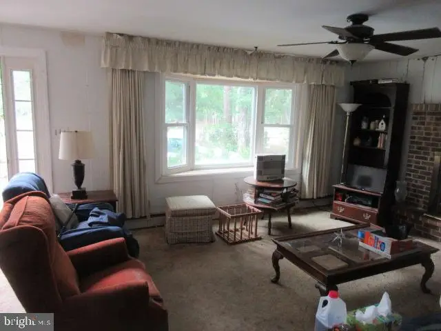 6817 Weymouth Rd, Mays Landing, NJ 08330 - #3