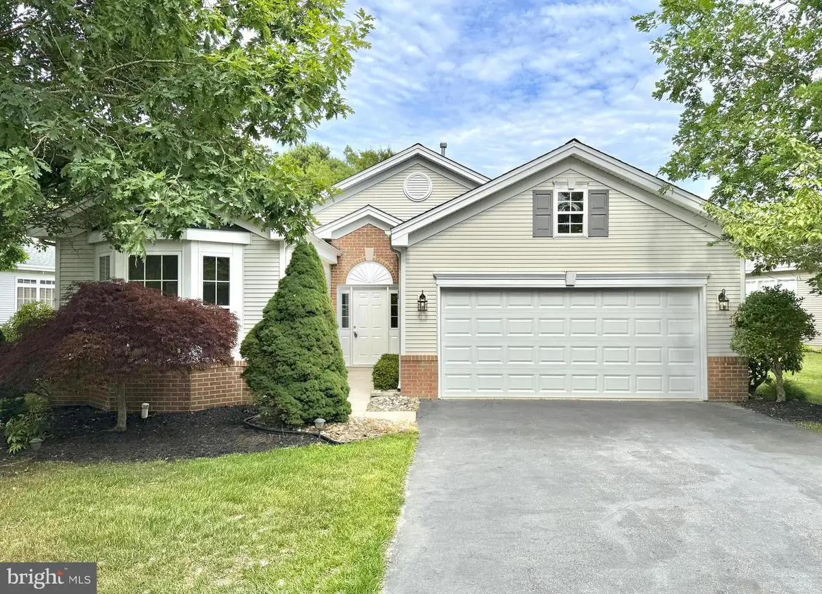 152 Brewster Dr, Absecon, NJ 08205 - #1