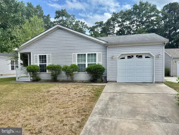 199 Pebble Beach Dr, MAYS LANDING, NJ 08330