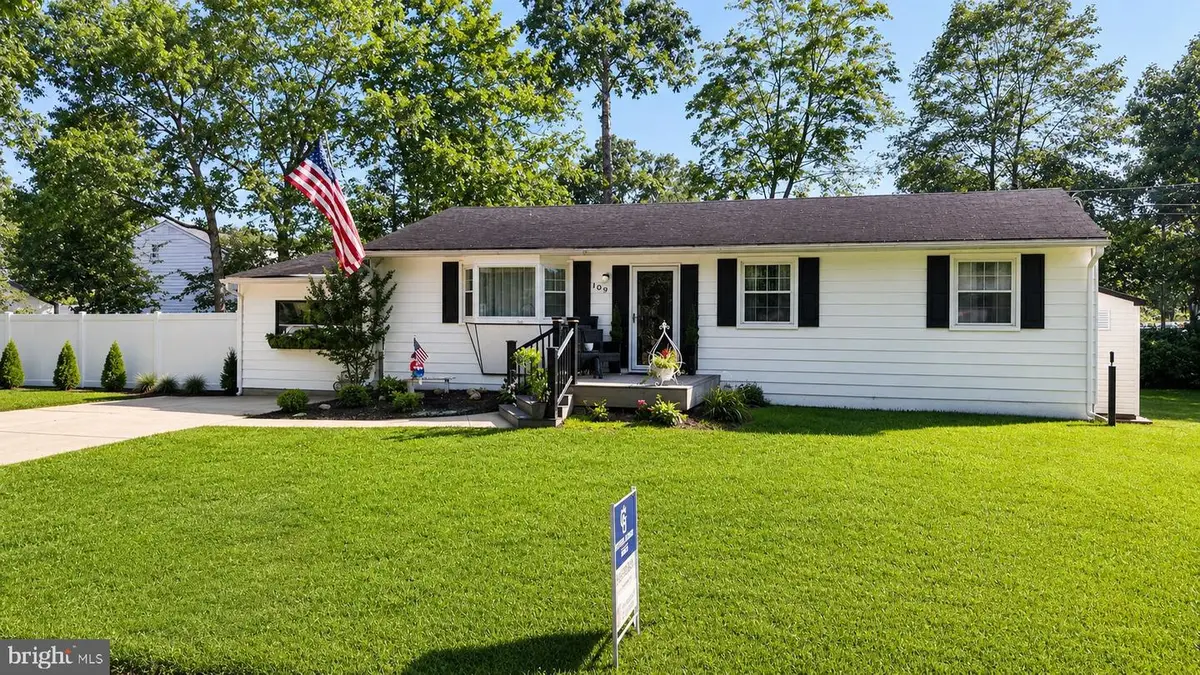 109 Fernwood Ter, Williamstown, NJ 08094 - #1