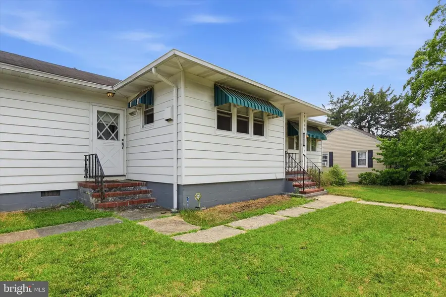 212 Boston Ave, Egg Harbor City, NJ 08215 - #3