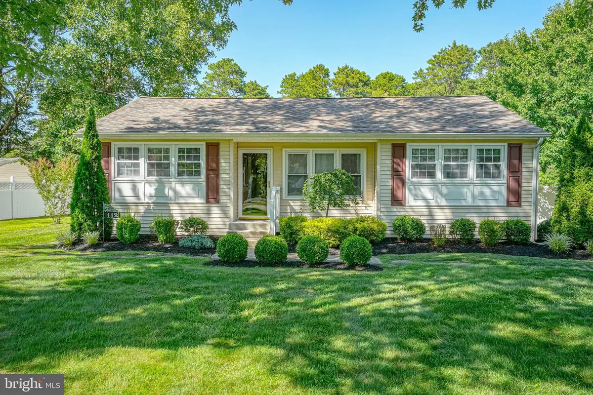 112 E Park Ave, Williamstown, NJ 08094 - #1