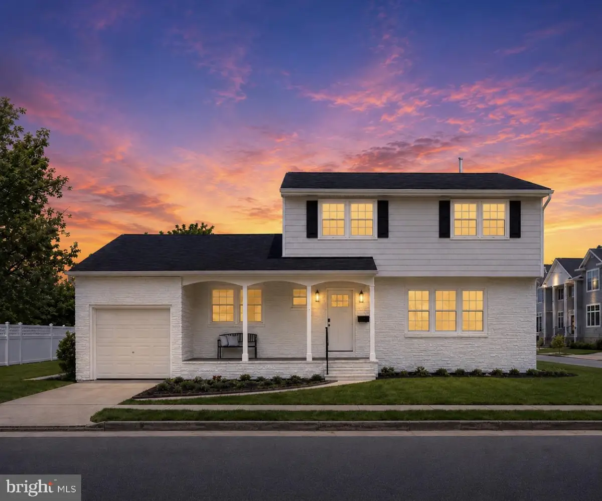 321 N Harvard Ave, Ventnor City, NJ 08406 - #1