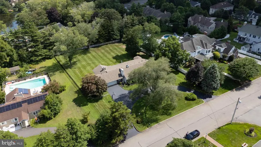 1130 Woodlynne Blvd, Linwood, NJ 08221 - #3