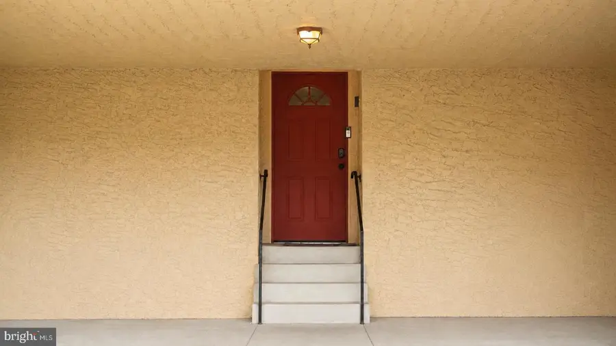 18 Empire Dr, Egg Harbor, NJ 08234 - #3