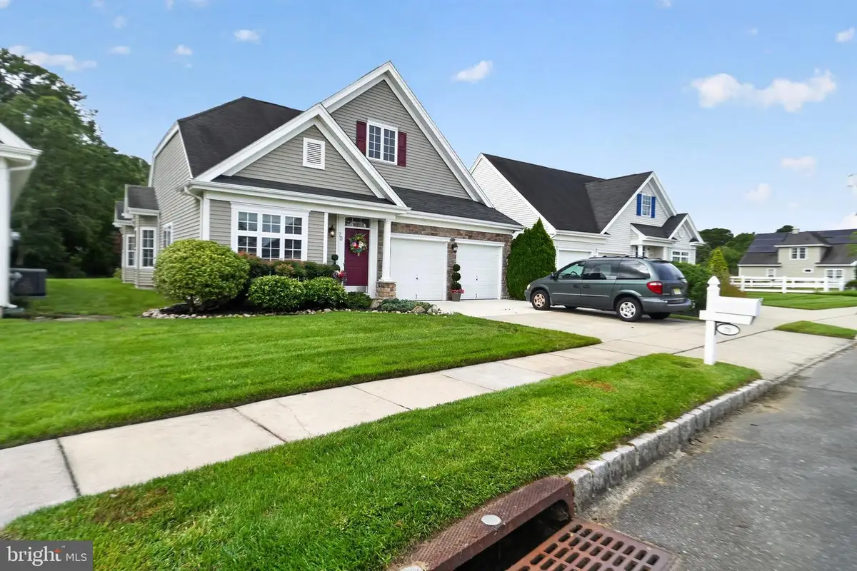 70 Burnside Dr, Egg Harbor, NJ 08234 - #1