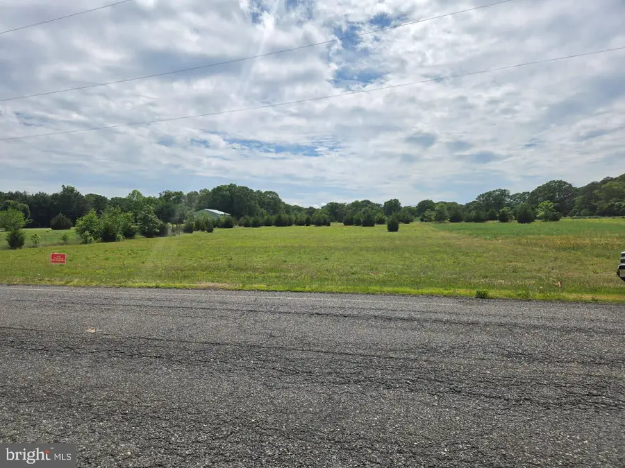 814 N Chew Rd, Hammonton, NJ 08037 - #2