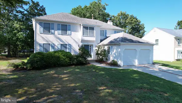 300 Gravel Bend Rd, EGG HARBOR TOWNSHIP, NJ 08234