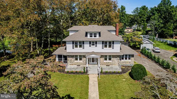 749 Central Ave, HAMMONTON, NJ 08037