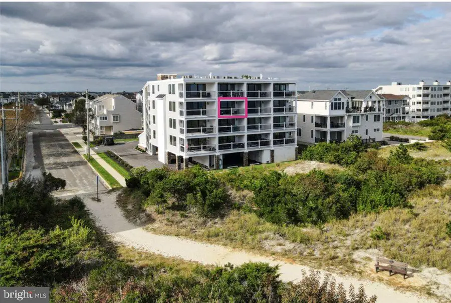 321 6th St S #11, Brigantine, NJ 08203 - #2