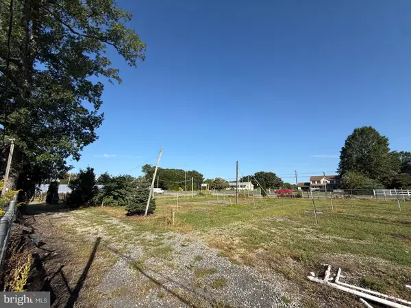 3701 Oak Rd, VINELAND, NJ 08360