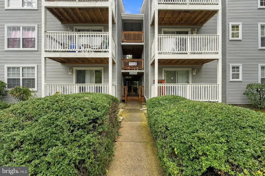 2 Oyster Bay Rd #j, Absecon, NJ 08201 - #2