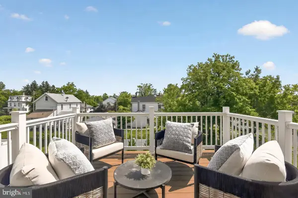 Address Withheld By Seller, HAMMONTON, NJ 08037