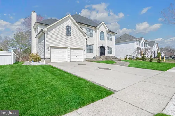 11 Chancellor Park Dr, MAYS LANDING, NJ 08330