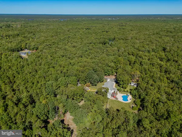 2431 6th, HAMMONTON, NJ 08037
