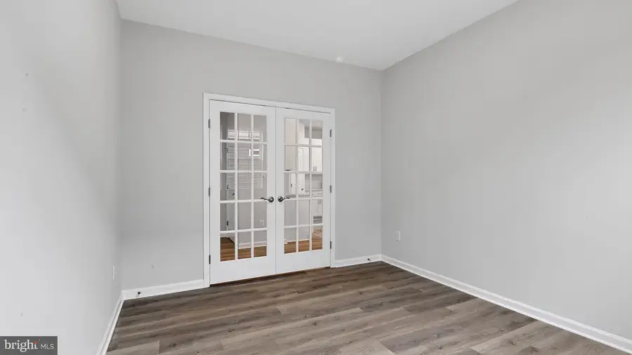 211 Huntington Dr, Egg Harbor, NJ 08234 - #3