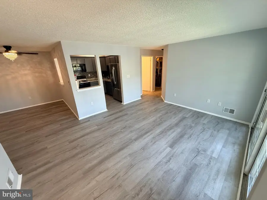98 Iroquois Dr #98, Absecon, NJ 08205 - #3