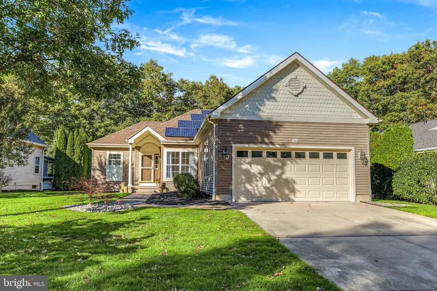 669 Country Club Dr, Egg Harbor City, NJ 08215 - #2