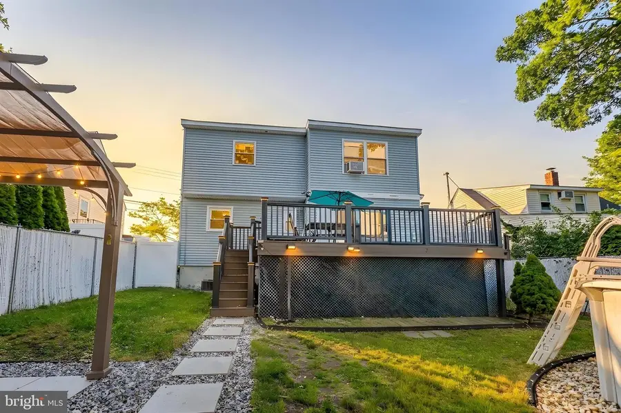 68 16th Ave, Elmwood Park, NJ 07407 - #2