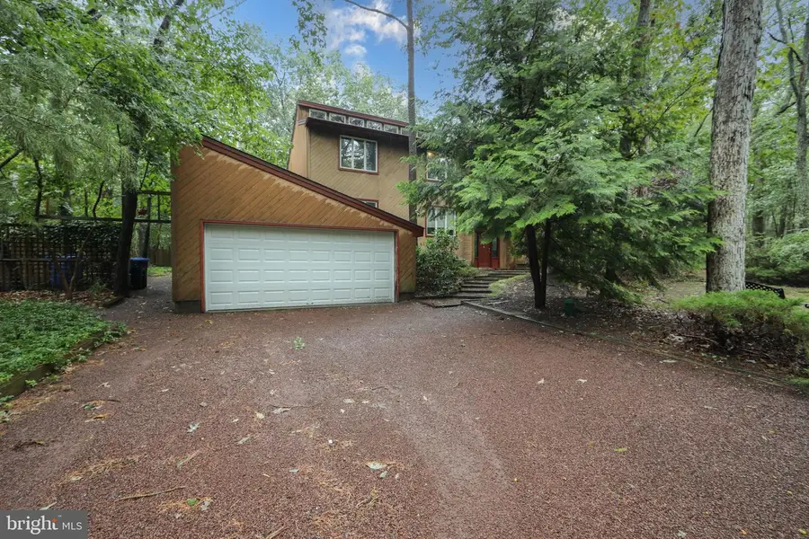 18 Tomahawk Ct, Medford, NJ 08055 - Image #3