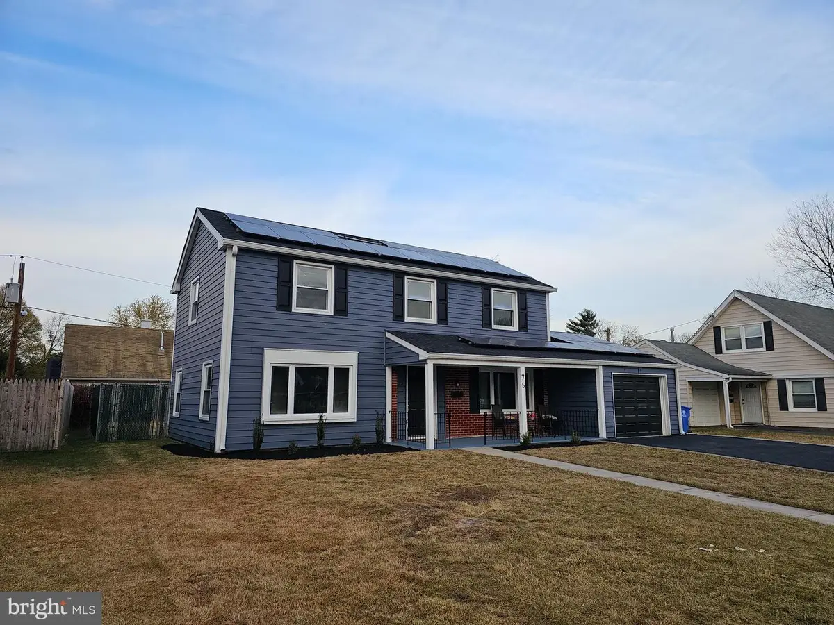 75 Boxwood Ln, Willingboro, NJ 08046 - Image #1