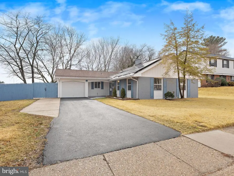 24 Marshall Lane, Willingboro, NJ 08046 - Image #2