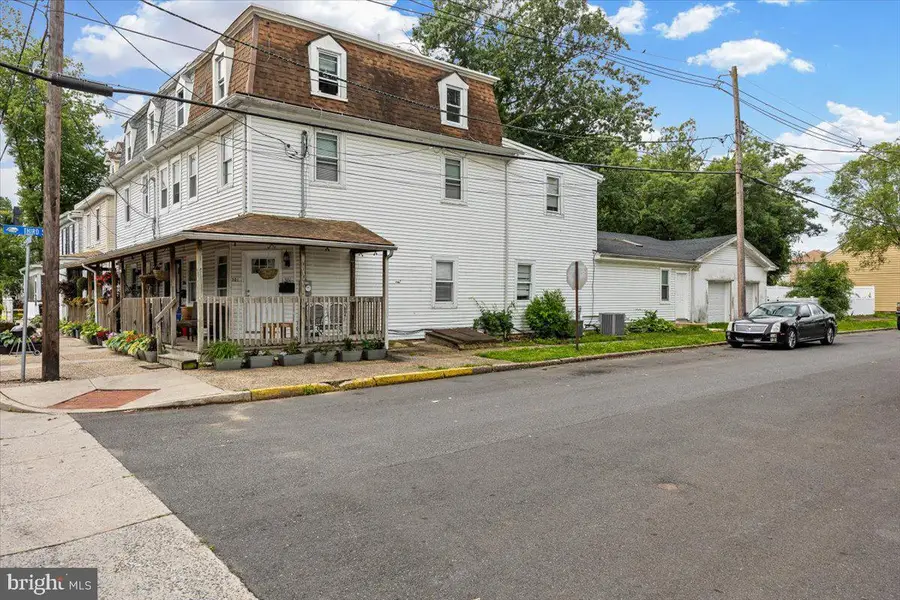 301 Broad St, Beverly, NJ 08010 - Image #3