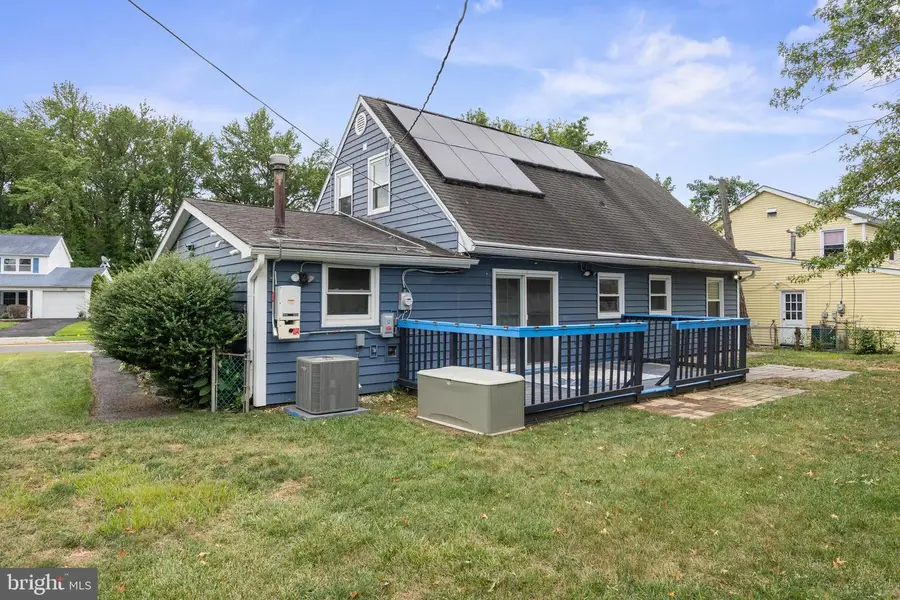 35 Medallion Ln, Willingboro, NJ 08046 - Image #2