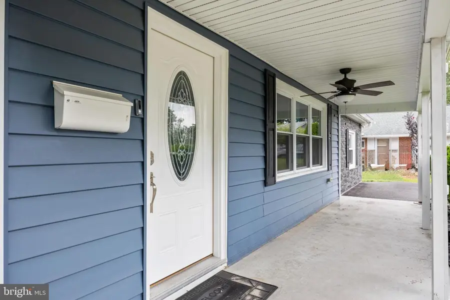 35 Medallion Ln, Willingboro, NJ 08046 - Image #3