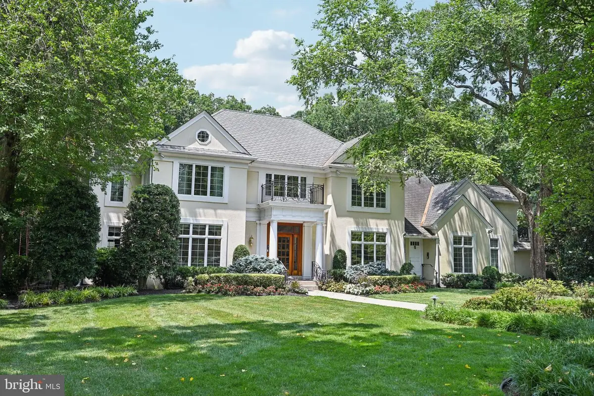 12 Cove Rd, Moorestown, NJ 08057 - Image #1