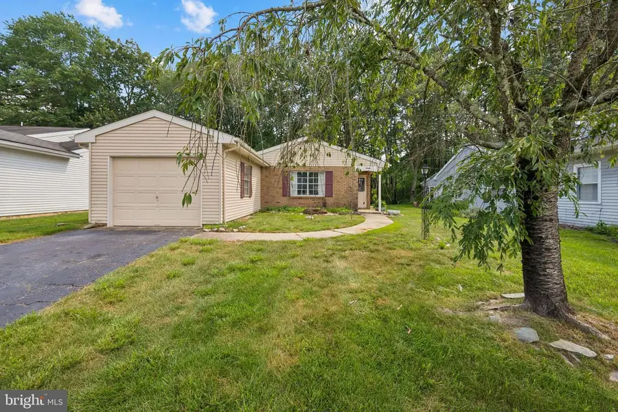 15 Dorchester Dr, Leisuretowne, NJ 08088 - Image #2