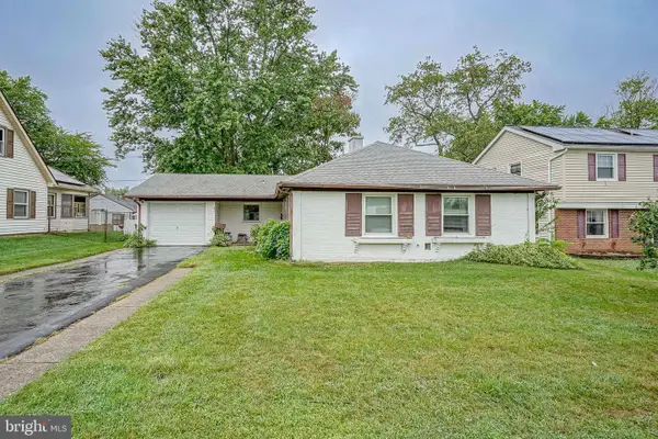 31 Medley Ln, WILLINGBORO, NJ 08046