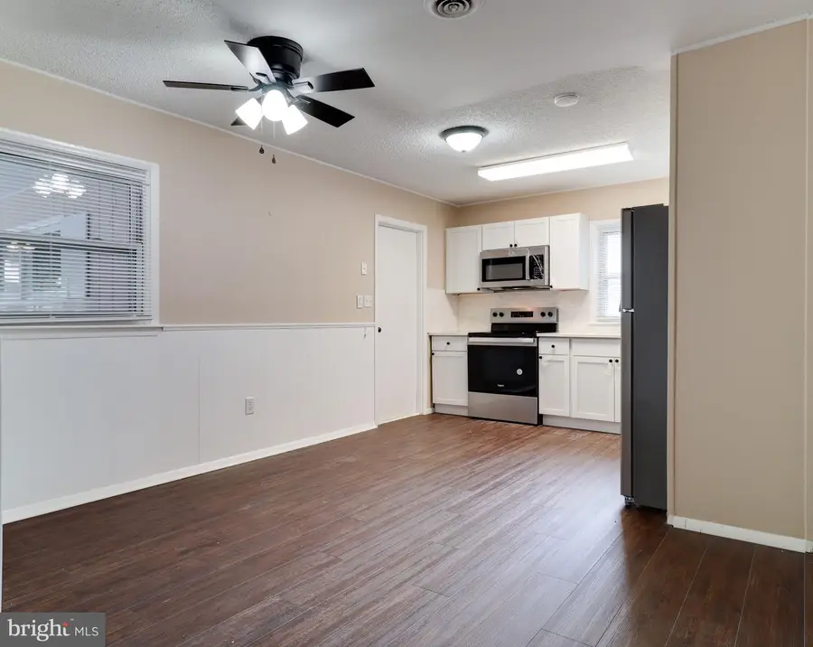 19 Belhurst Ln, Willingboro, NJ 08046 - Image #3