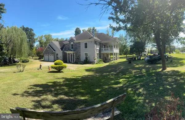 601 Creek Rd, DELANCO, NJ 08075