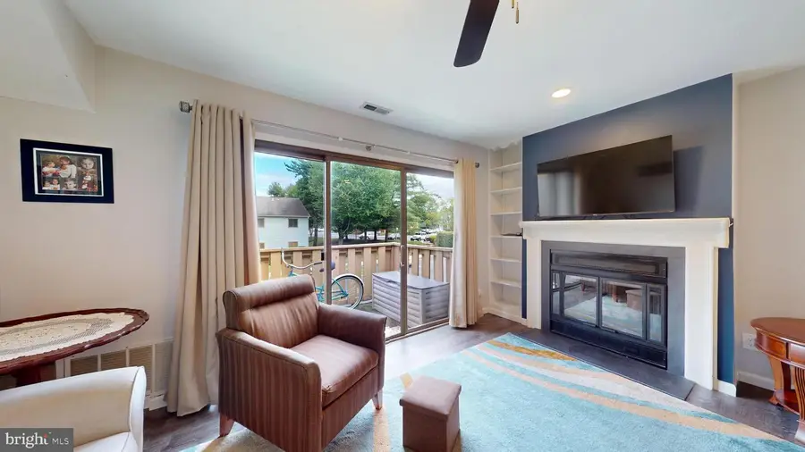 1506 Woodhollow Dr, Marlton, NJ 08053 - Image #2