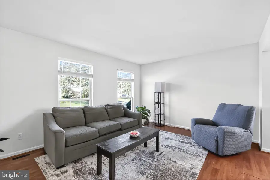 116 Arrowhead Dr, Burlington, NJ 08016 - Image #3