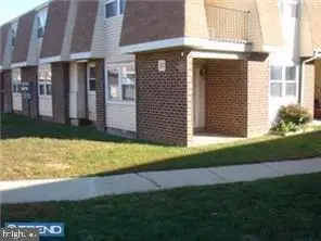 7--1 Florence Tollgate Pl #1, BURLINGTON, NJ 08016