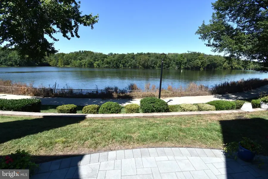 333 E Pearl St ##6, Burlington, NJ 08016 - Image #3