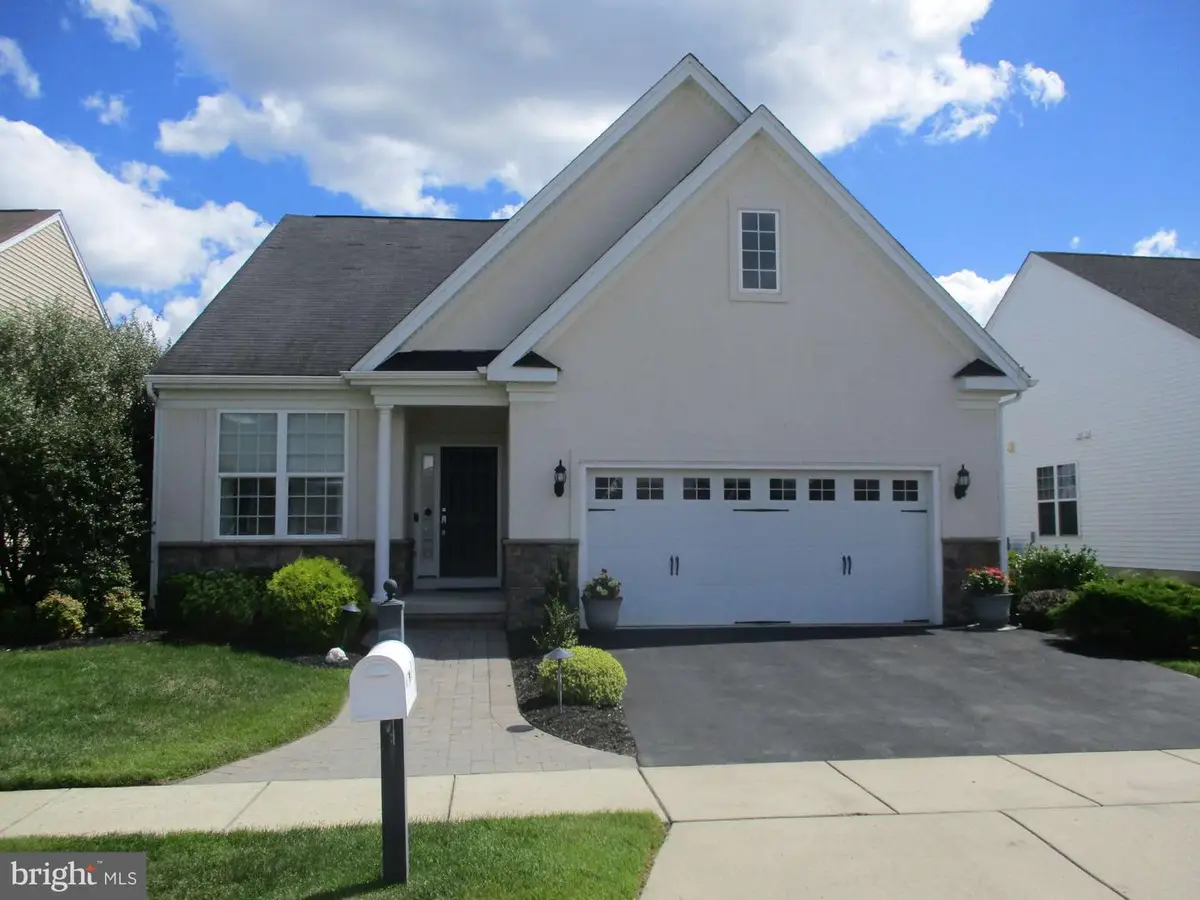 3 Montclaire Rd, Medford, NJ 08055 - Image #1