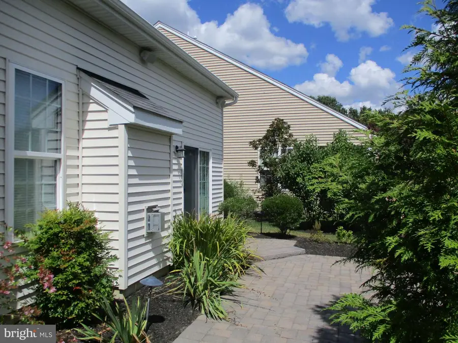 3 Montclaire Rd, Medford, NJ 08055 - Image #3