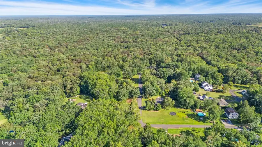 8 W Raymond Ave, Medford, NJ 08055 - Image #2