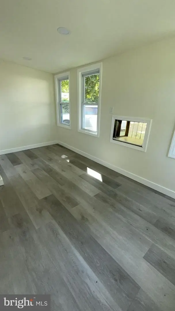 8 Catalpa Ln, Willingboro, NJ 08046 - Image #3